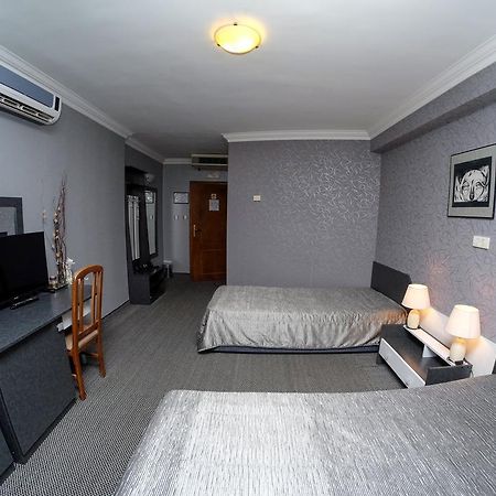 Haskovo Hotel Zewnętrze zdjęcie
